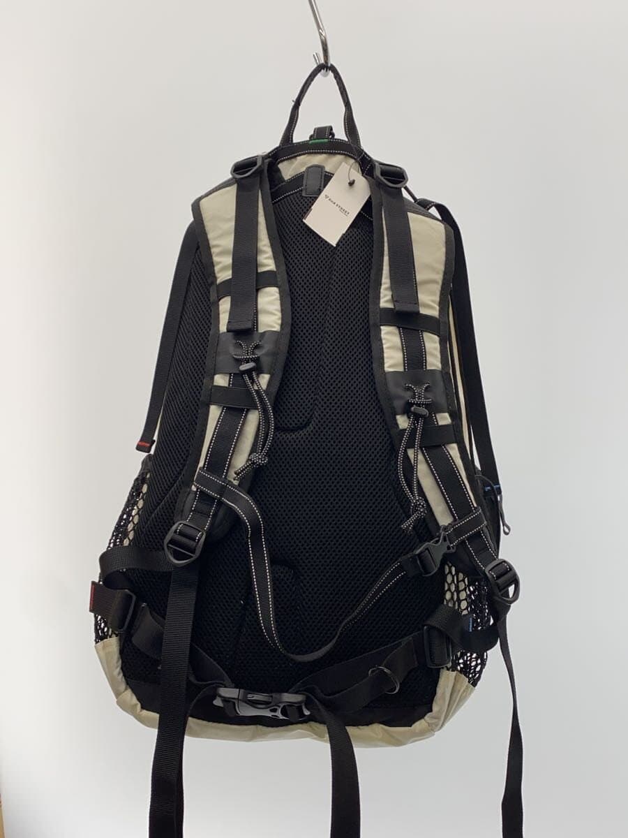 and wander Eco Pack 30L Backpack Rucksack Nylon IVO Bottom has some stains 3