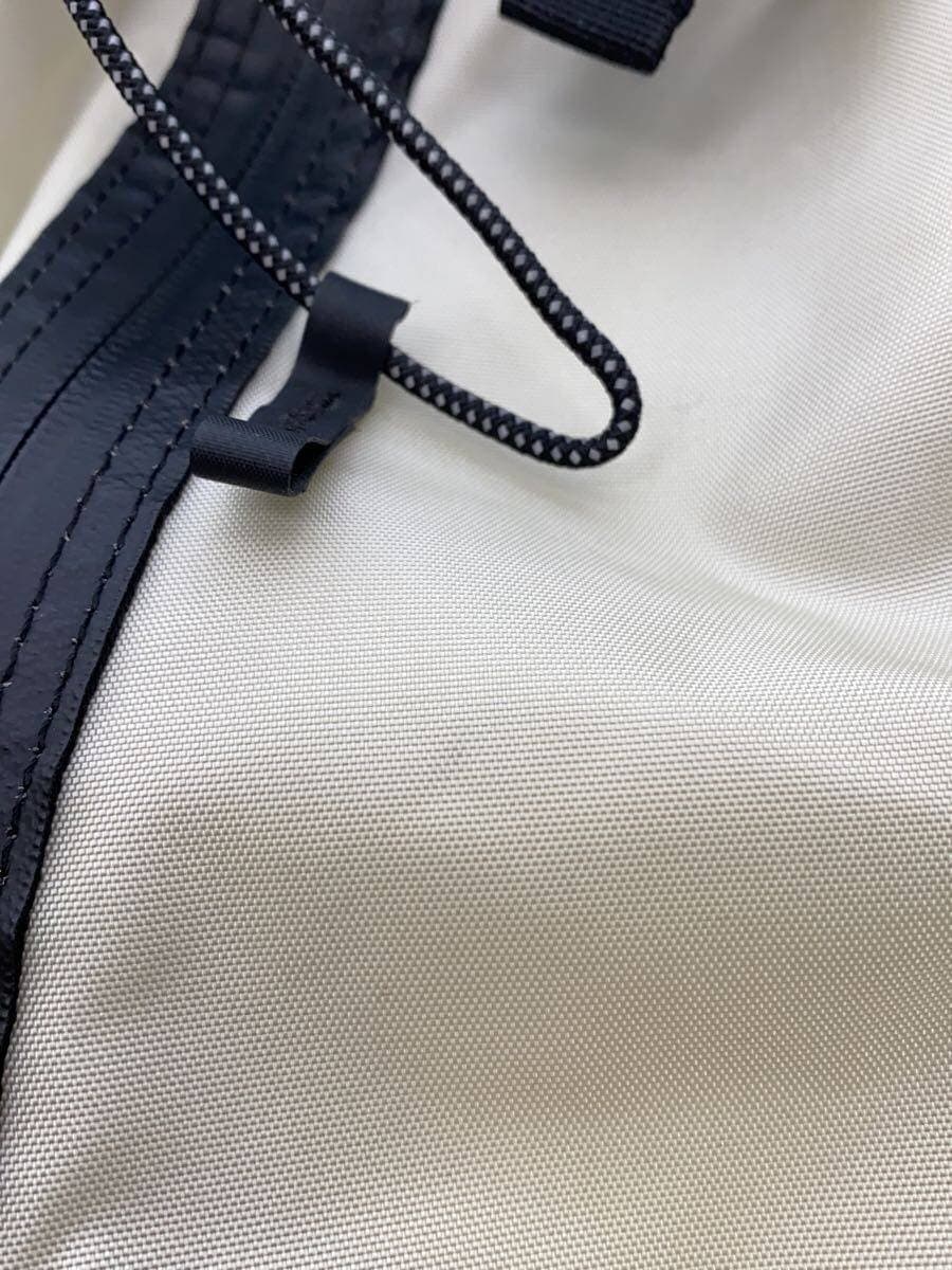 and wander Eco Pack 30L Backpack Rucksack Nylon IVO Bottom has some stains 9