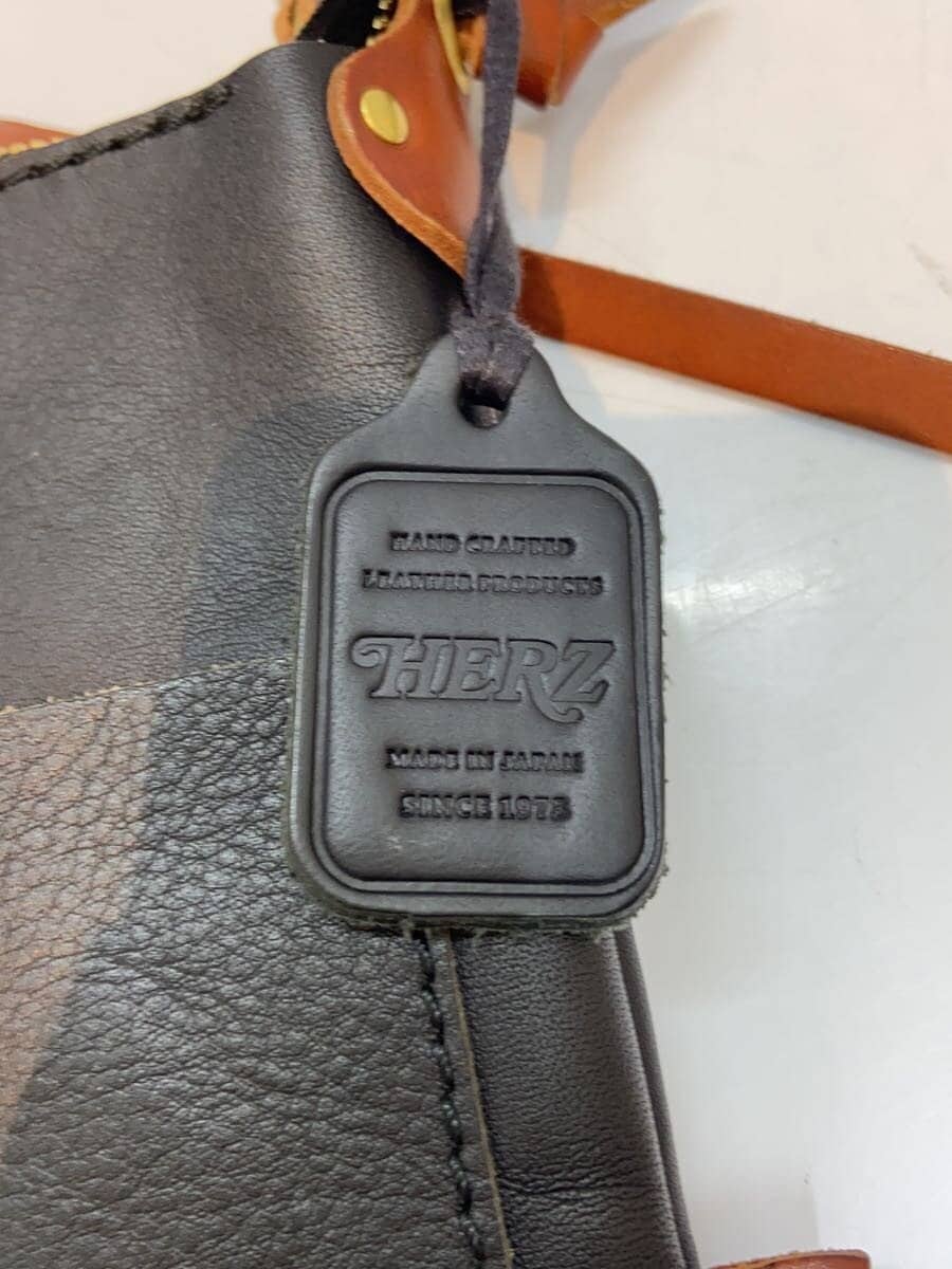 HERZ shoulder bag leather black plain 5