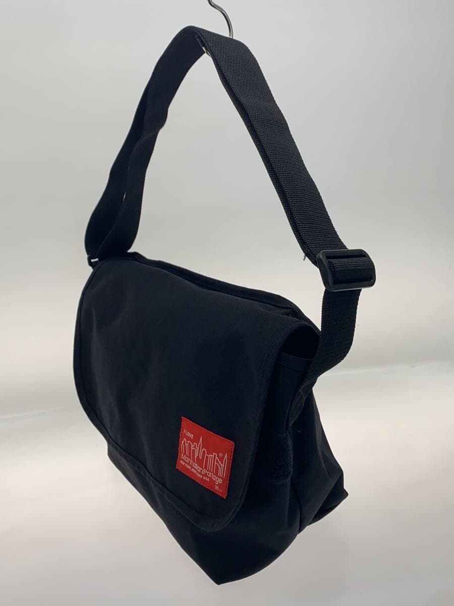 Manhattan Portage Shoulder Bag Nylon BLK Solid 2