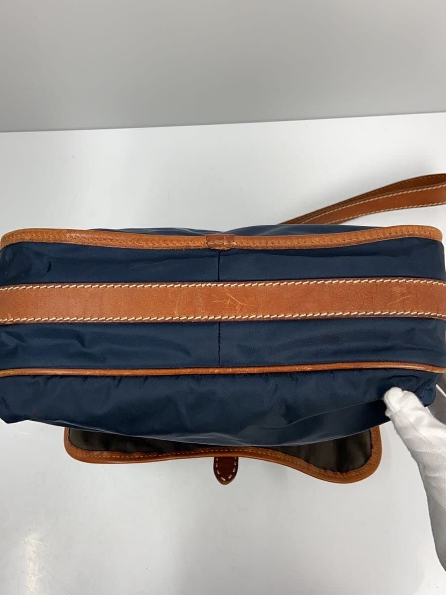 Felisi Shoulder Bag Leather NVY Solid 4