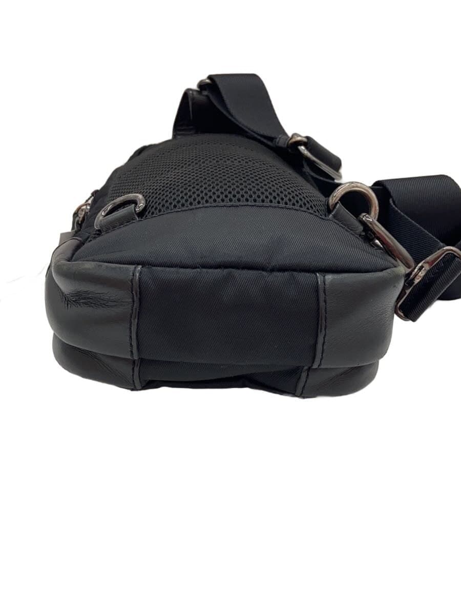 BLACK LABEL CRESTBRIDGE Shoulder Bag Solid 4