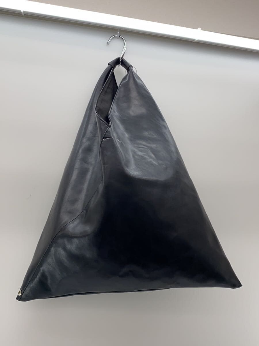 MM6 Handbag Leather Black Plain S54WD096 3