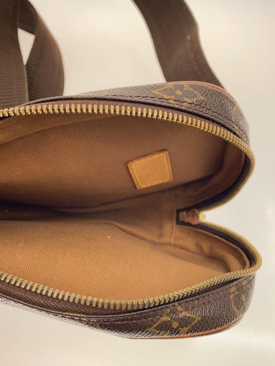 LOUIS VUITTON Pochette Ganjou _Monogram Canvas PVC BRW All Over Pattern 6