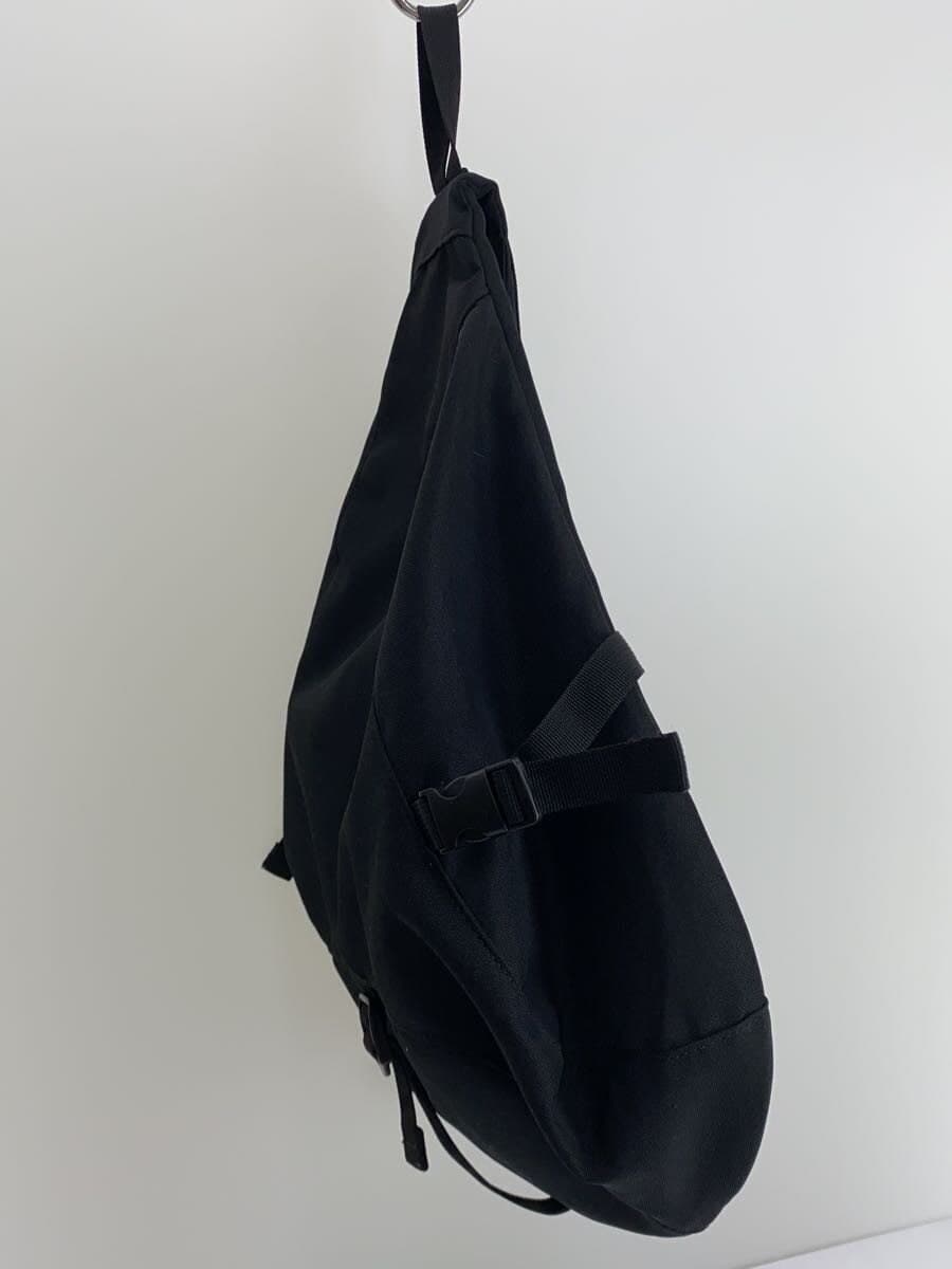 Other Brand in living Shoulder Bag BLK 2