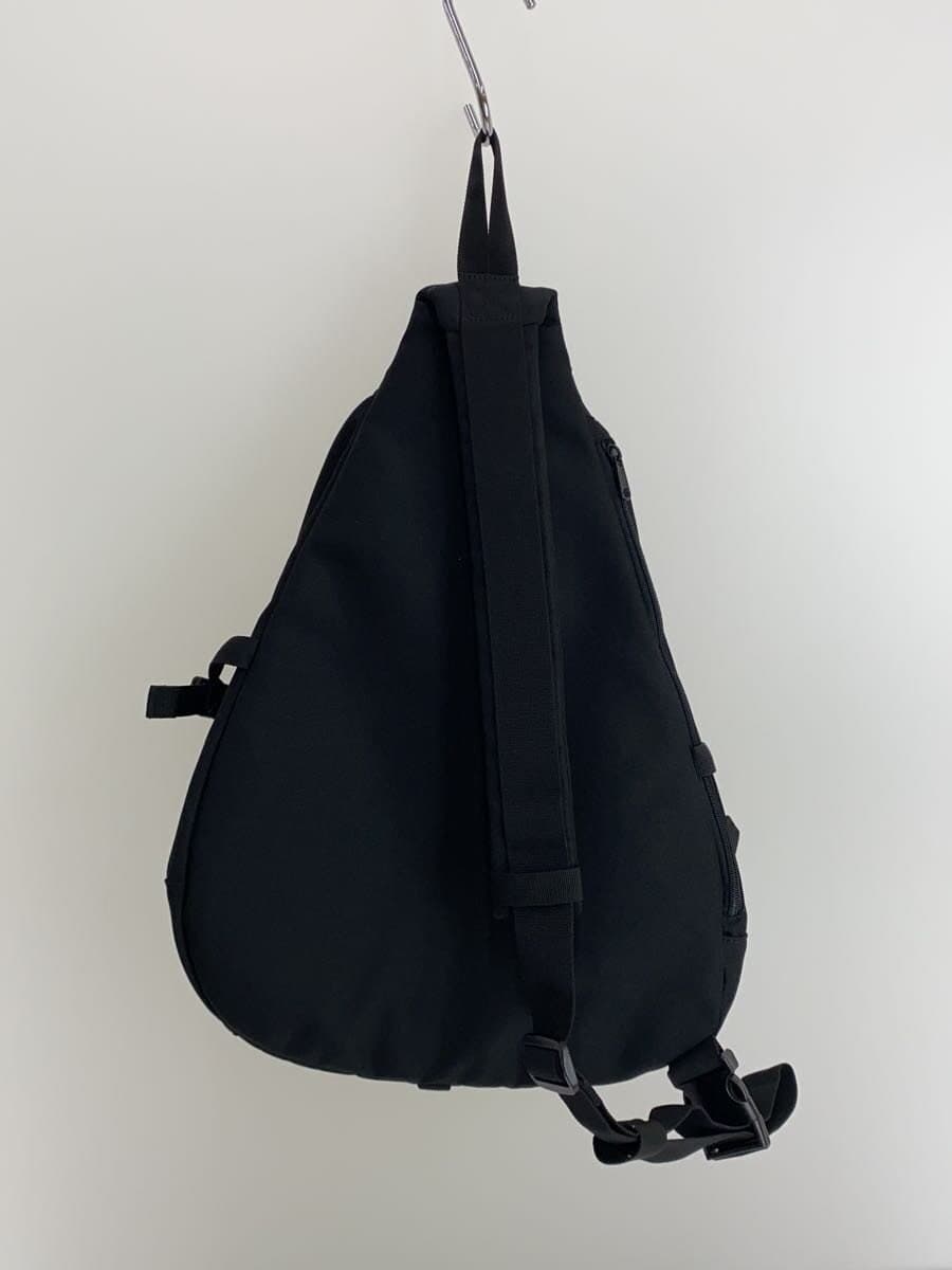 Other Brand in living Shoulder Bag BLK 3