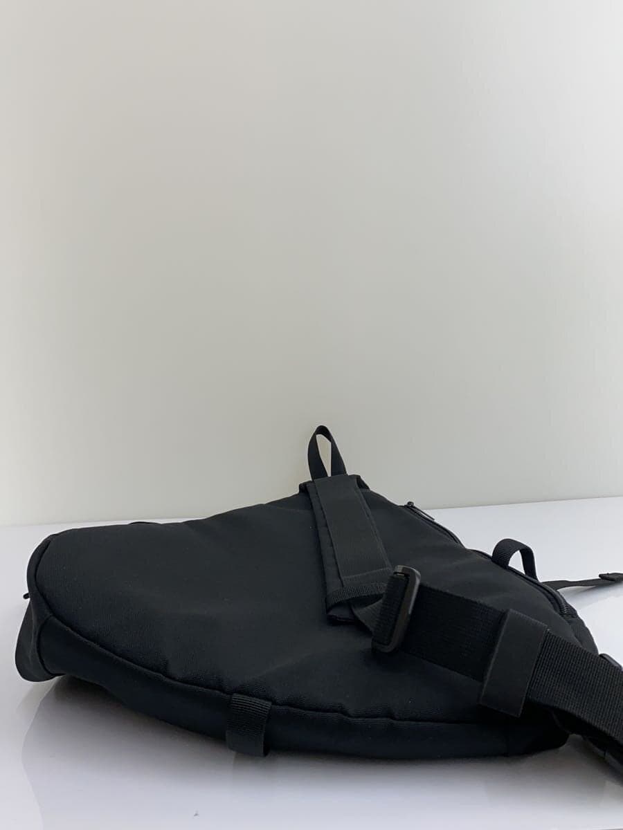 Other Brand in living Shoulder Bag BLK 4