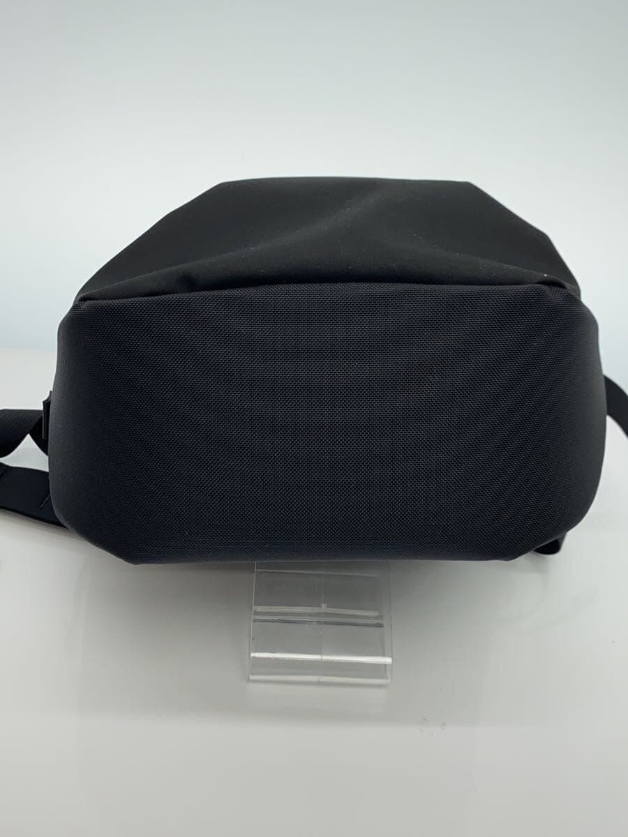 ARC’TERYX Shoulder Bag BLK 4