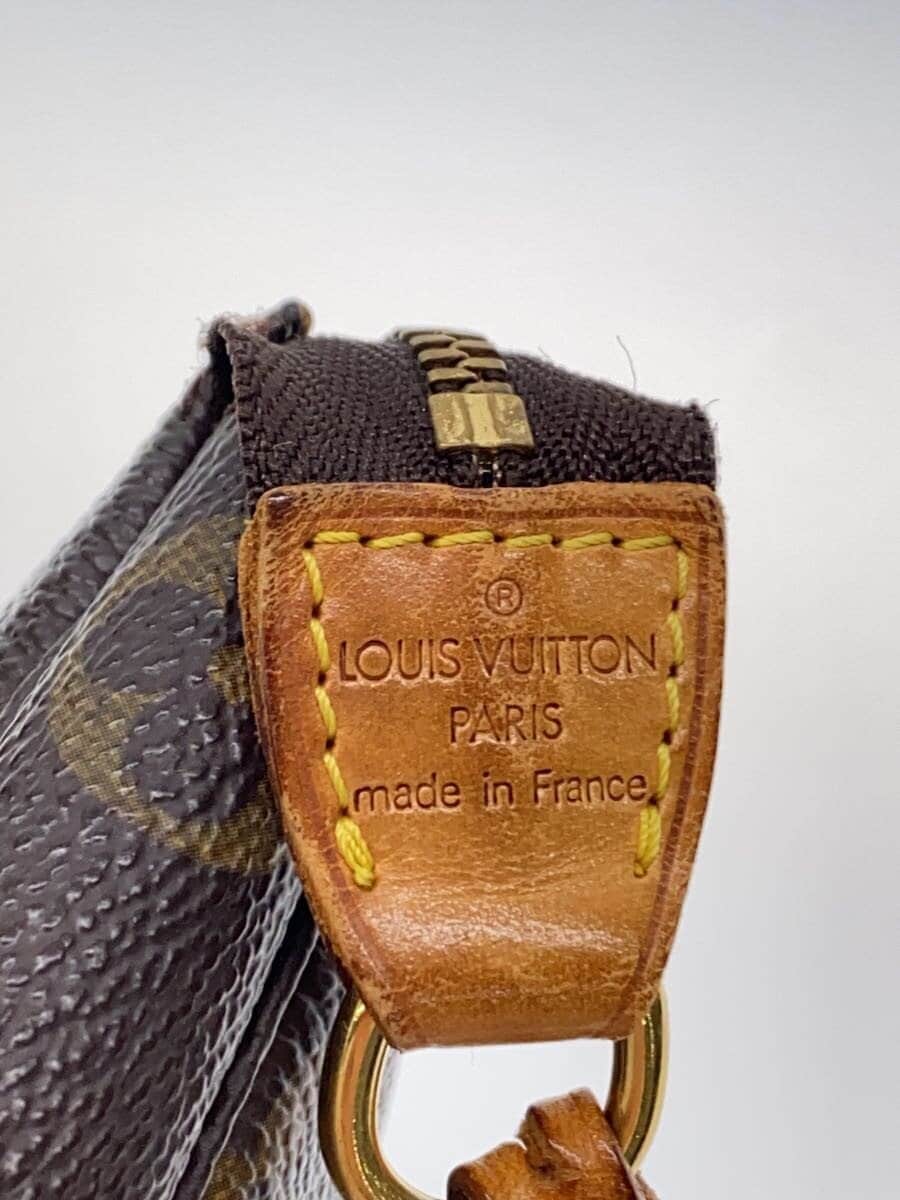 LOUIS VUITTON1)Pochette Accessoires_Monogram Canvas PVC BRW 5