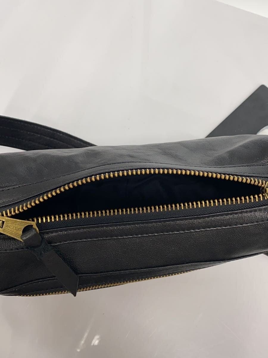 CUSHMAN Shoulder Bag Leather BLK Studs Lines Tone 5