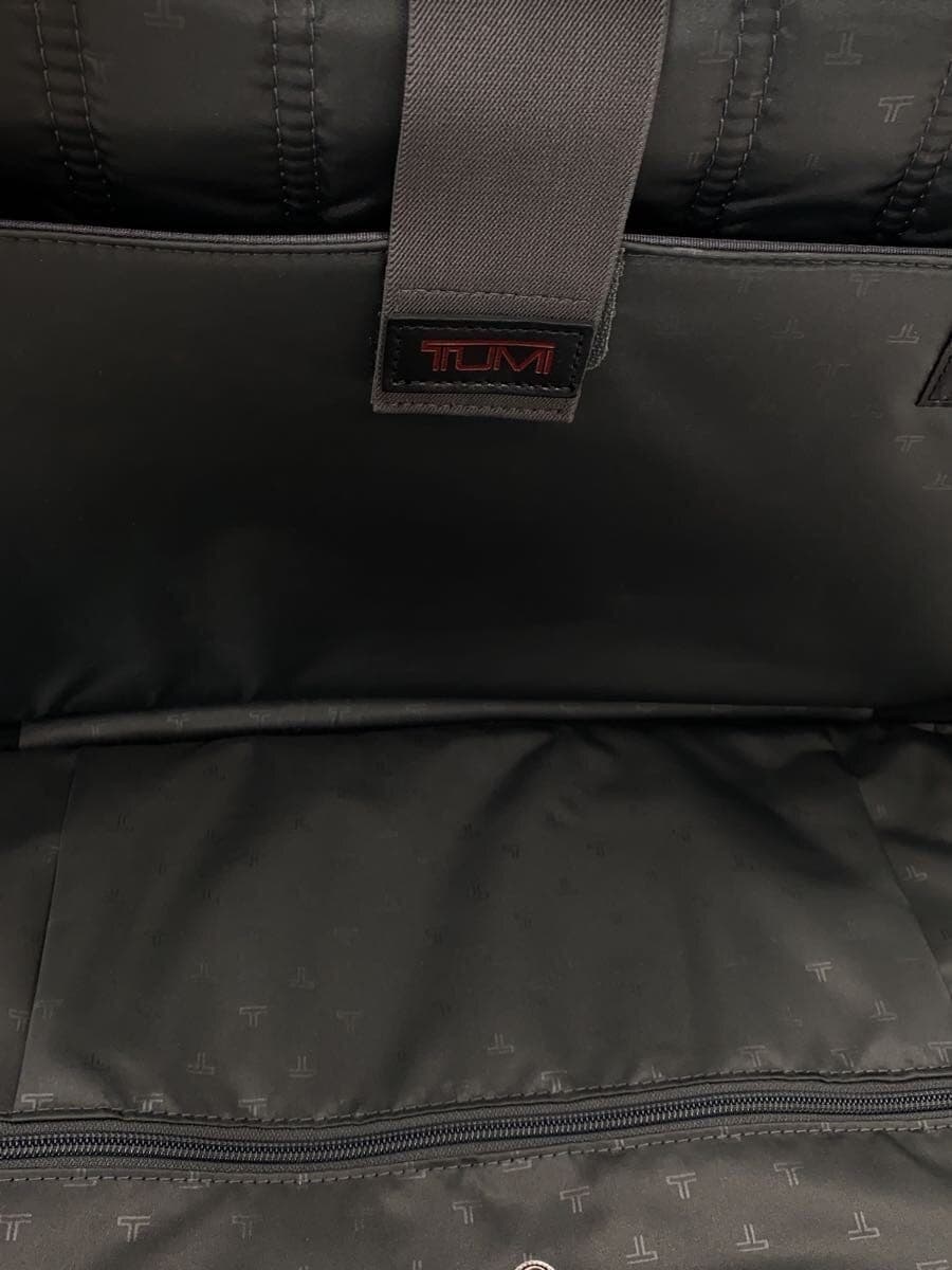 TUMI bag -- BLK solid t-pass 6
