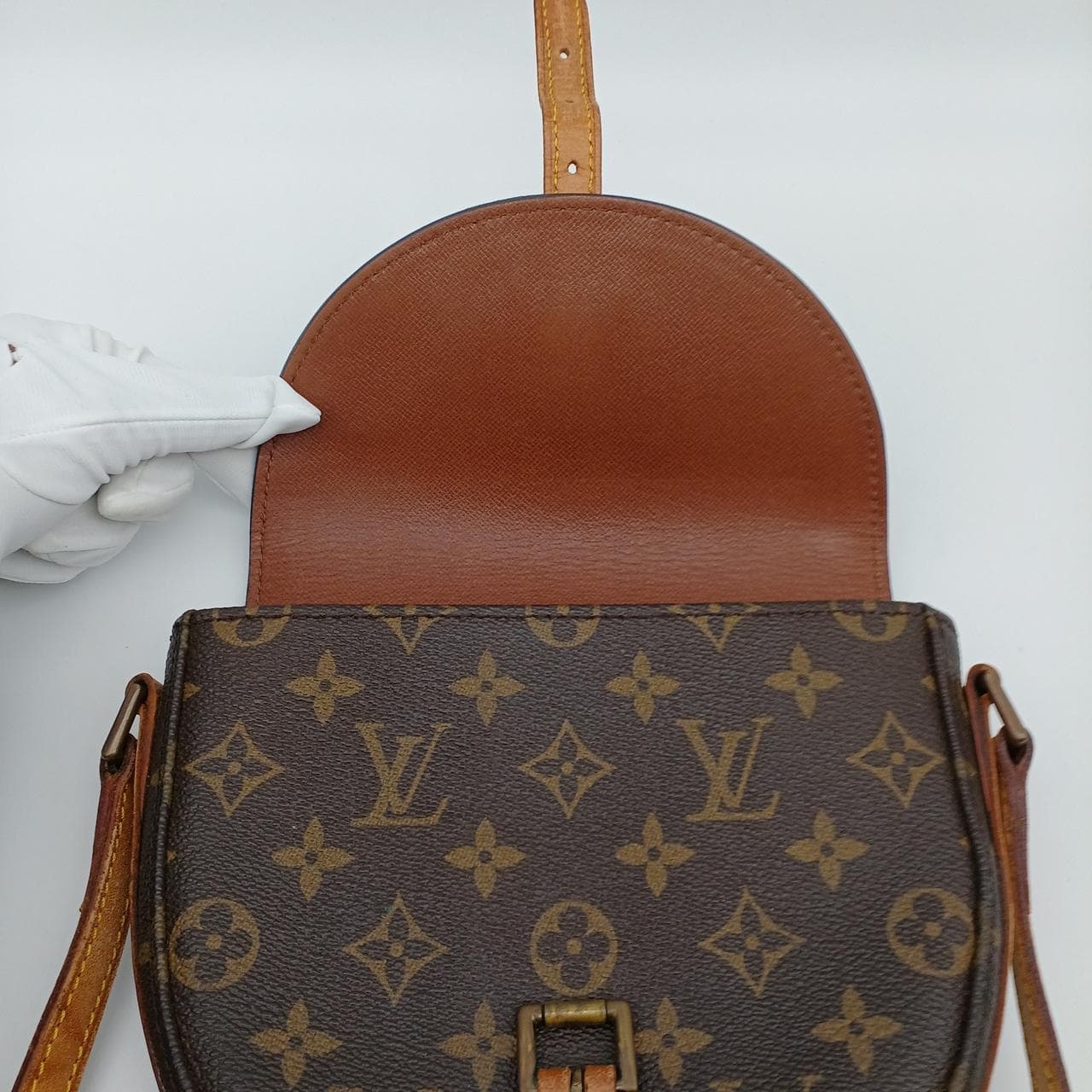 Monogram Shanti M51234 8