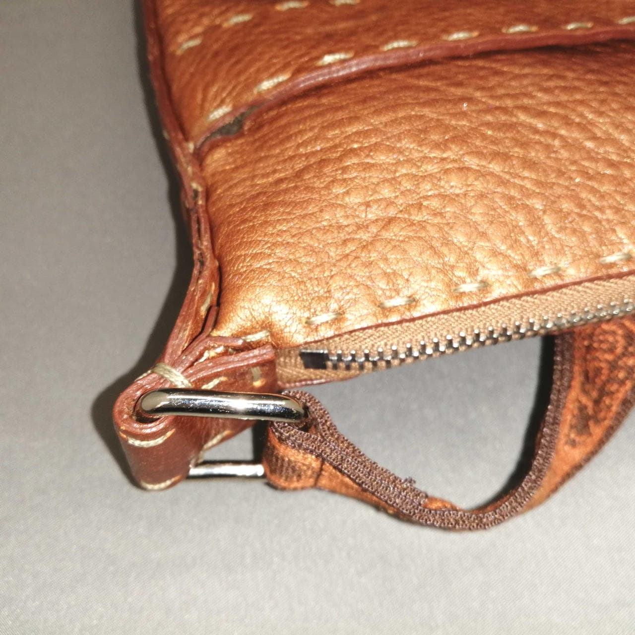 SELLERIA Brown Shoulder 14