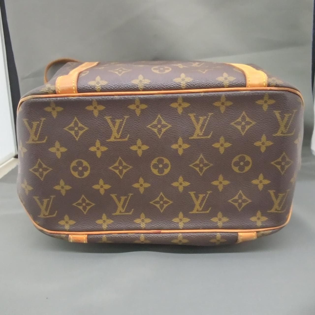 Sac Shopping M51108 MB0919 with corner scratches 5