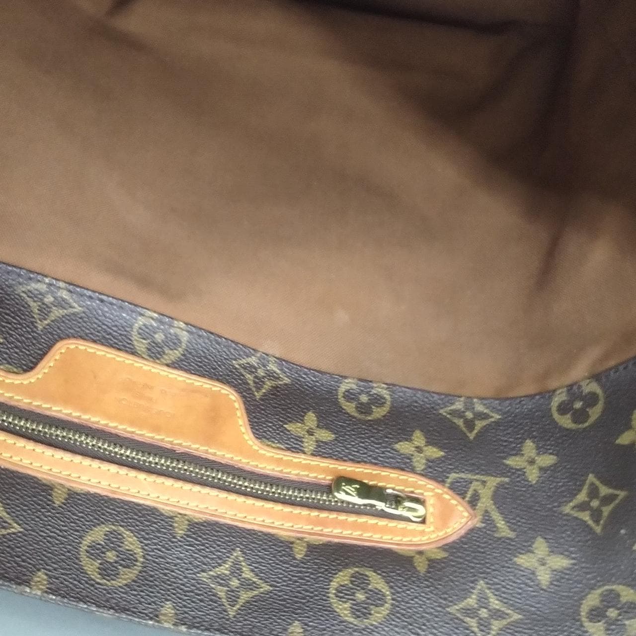 Sac Shopping M51108 MB0919 with corner scratches 13