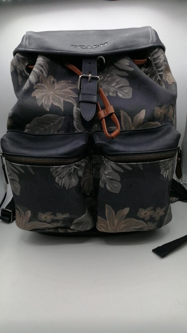 Hawaiian Backpack F72083 3
