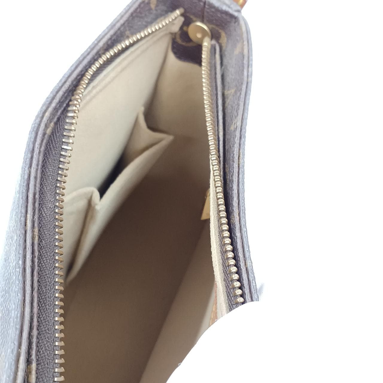 Monogram Loopi M51146 8