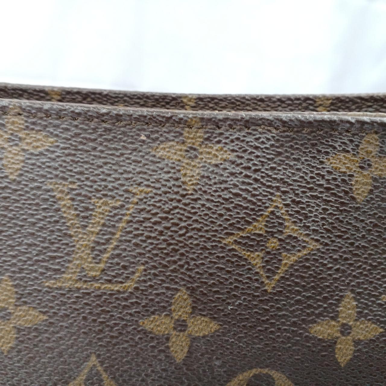 Monogram Loopi M51146 9