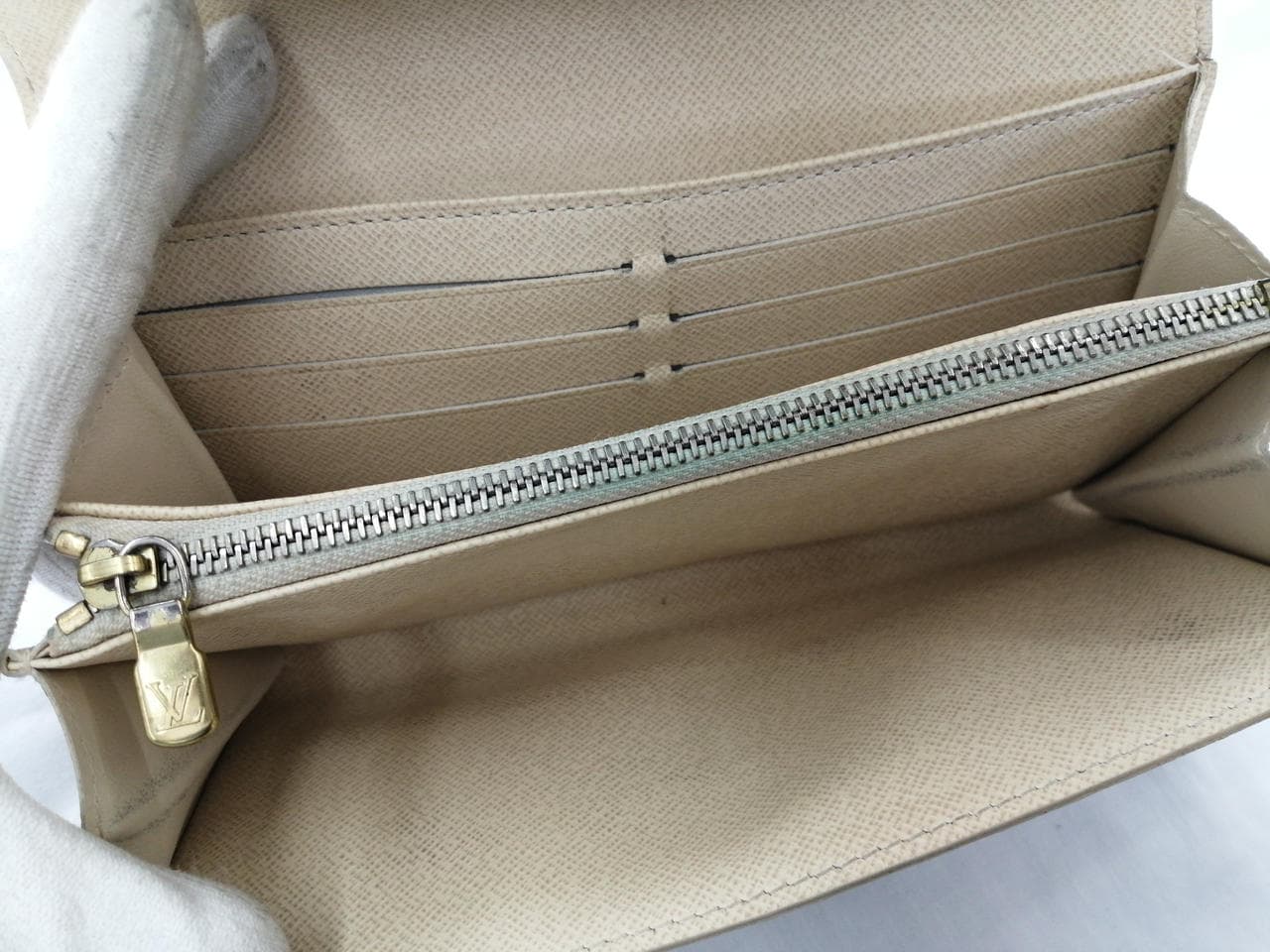 Damier Azur Portefeuille N61735 14