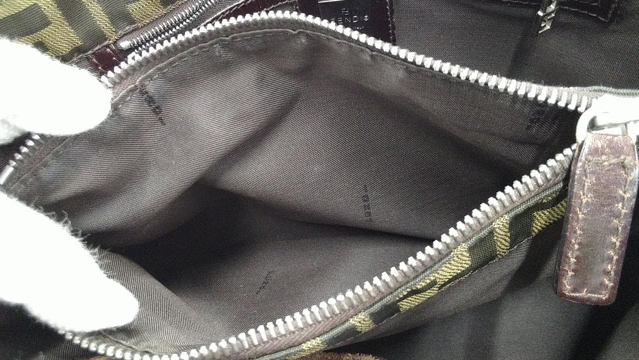 Handbag with Zucca pattern 11