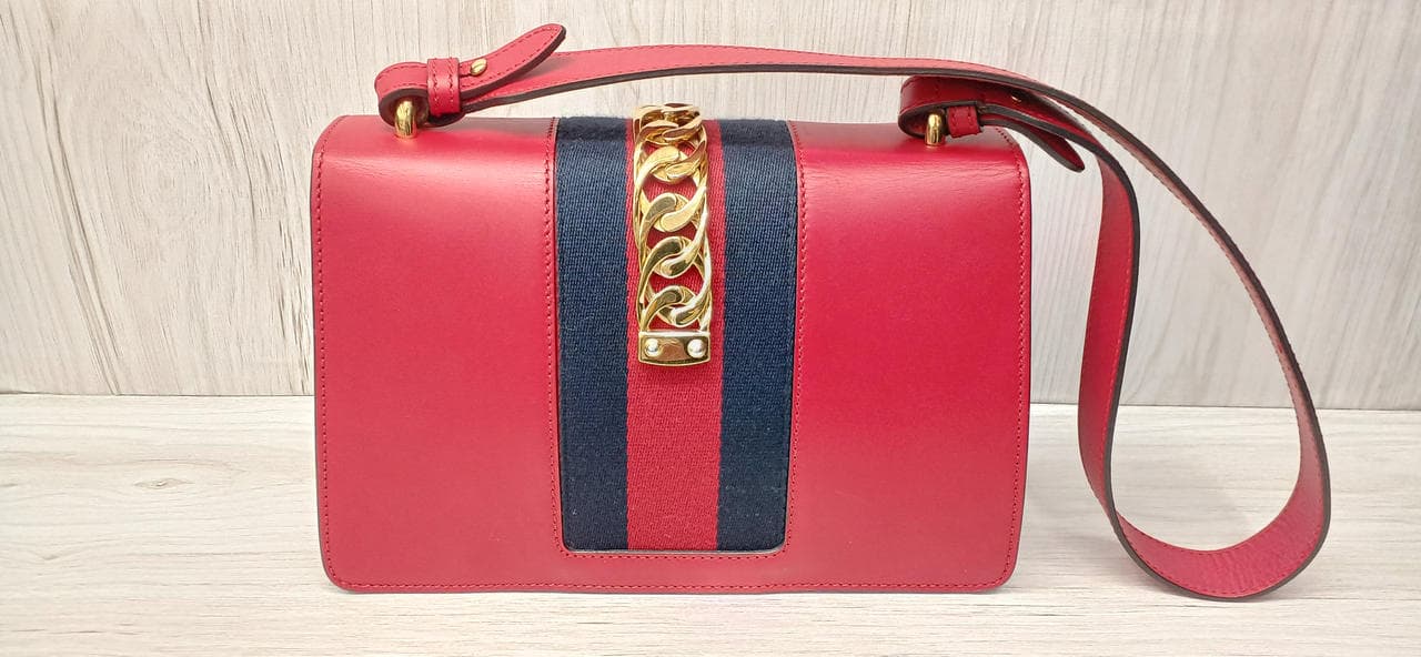 Sylvie Leather Shoulder Bag 421882 4