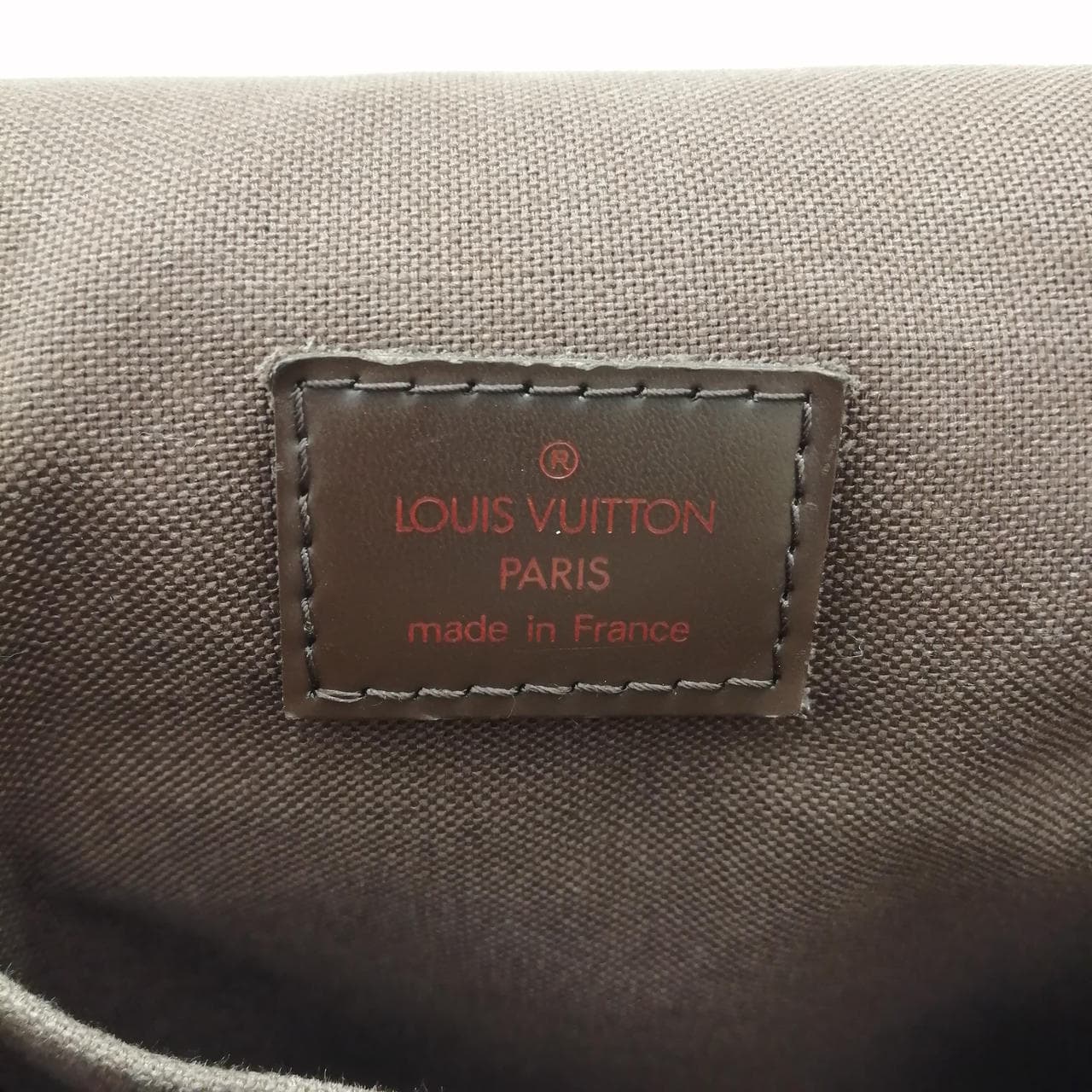 Damier Messenger Melville N51125 17