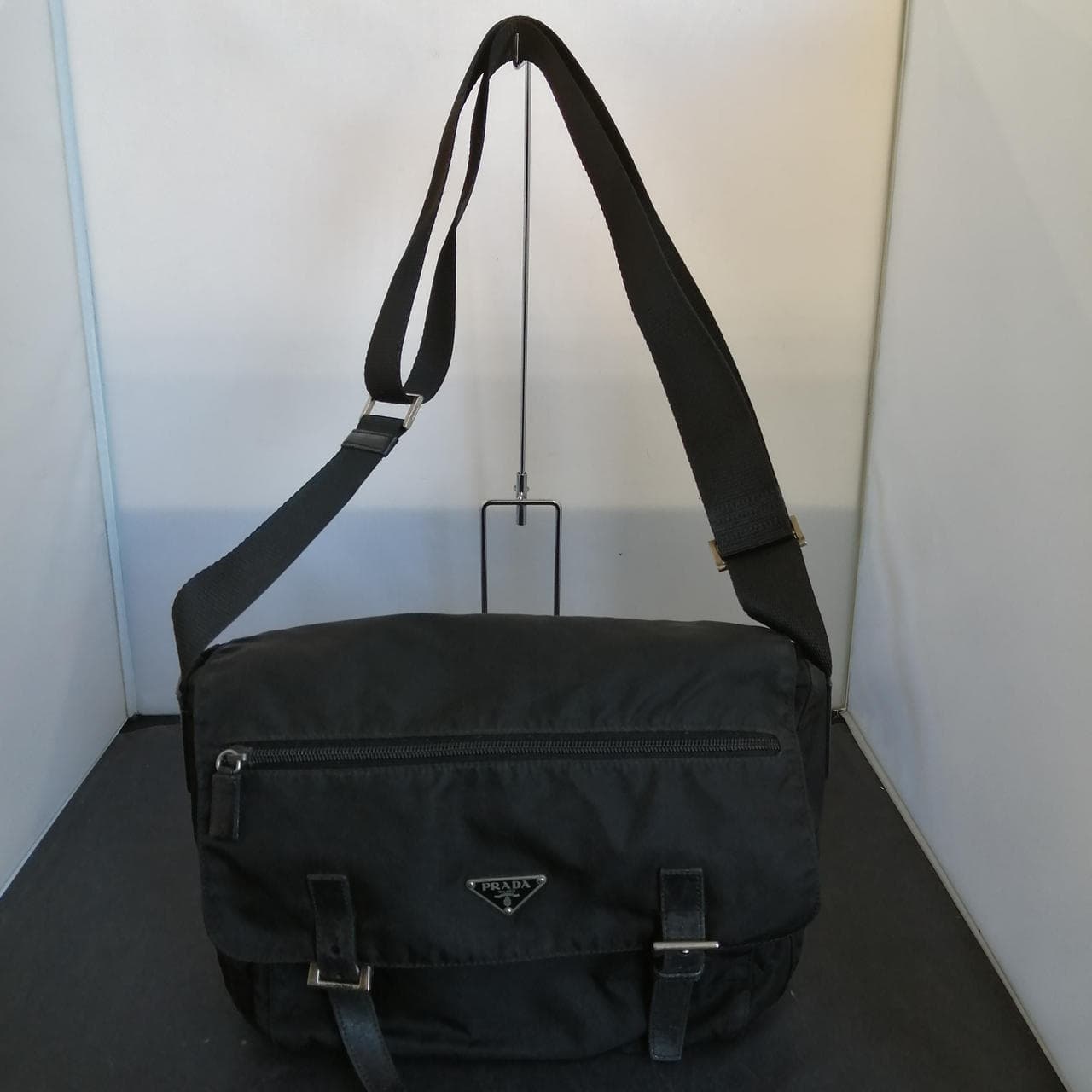 Nylon shoulder bag 1BD953