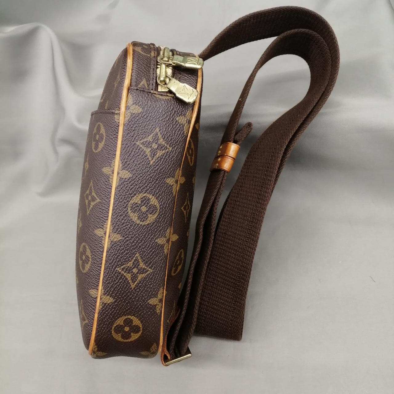 Pochette Gange M51870 3