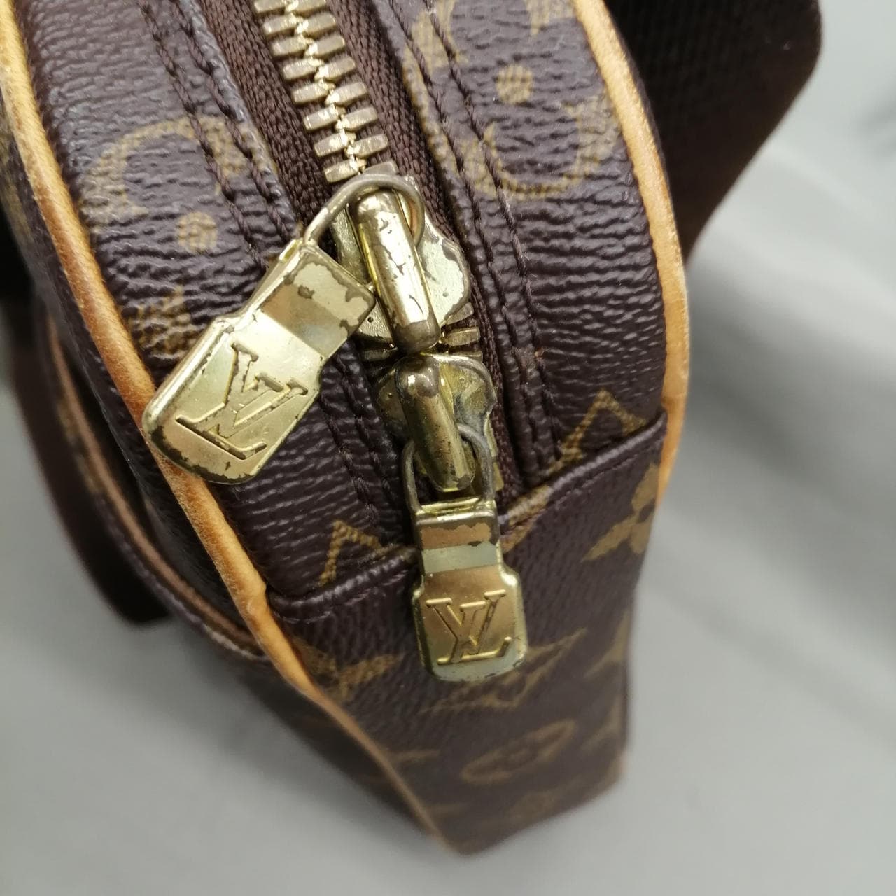 Pochette Gange M51870 8