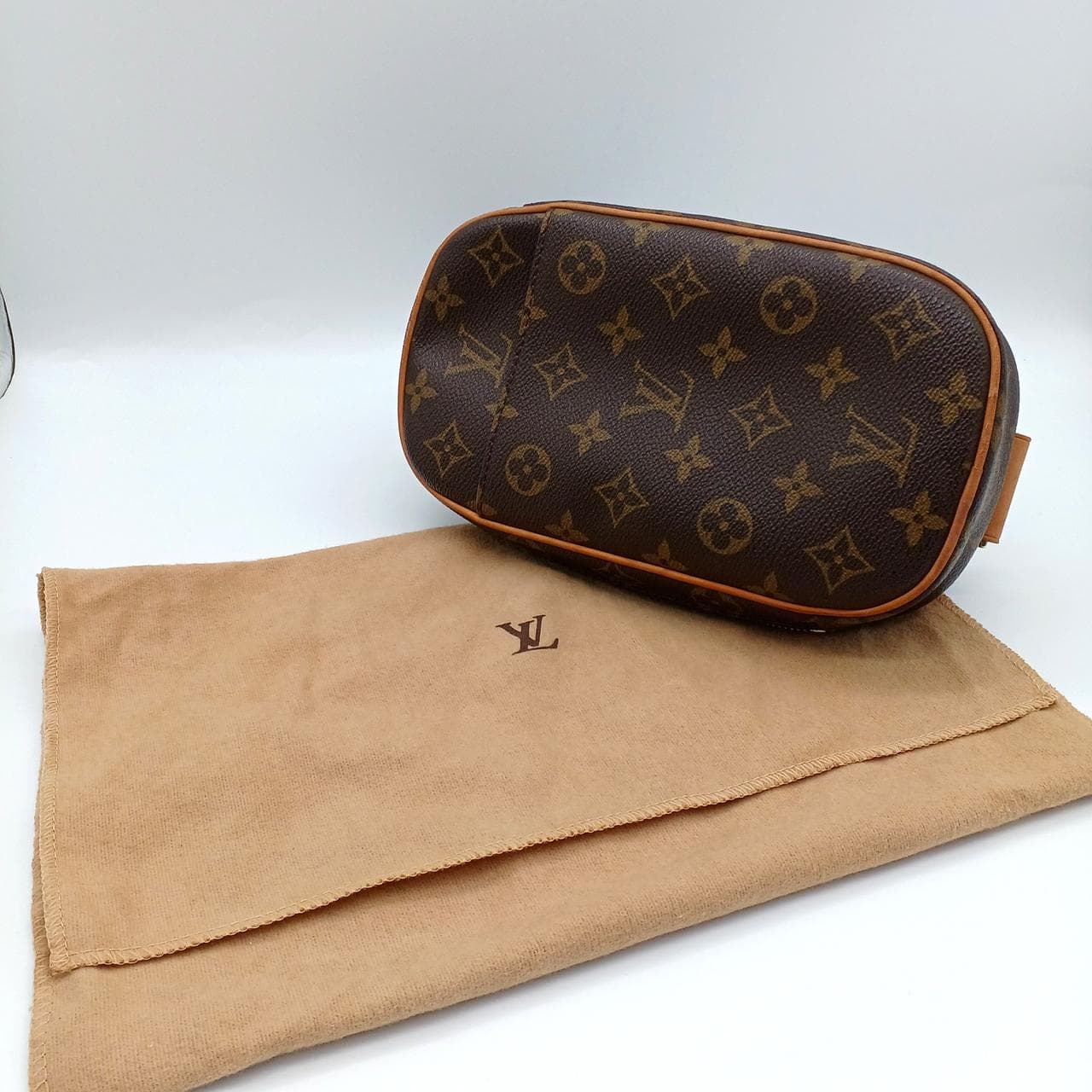 Pochette Gange M51870