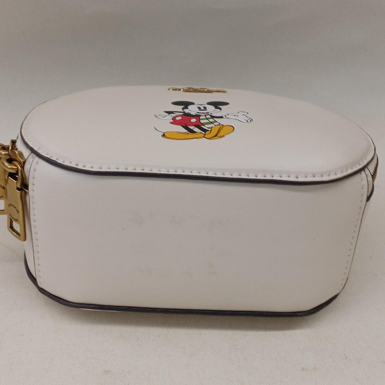 Disney collaboration shoulder bag CM856 6