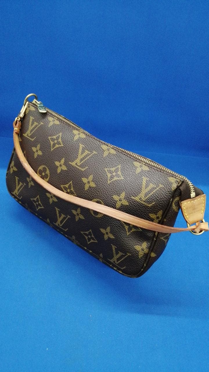 Pouch Accessoires M51980