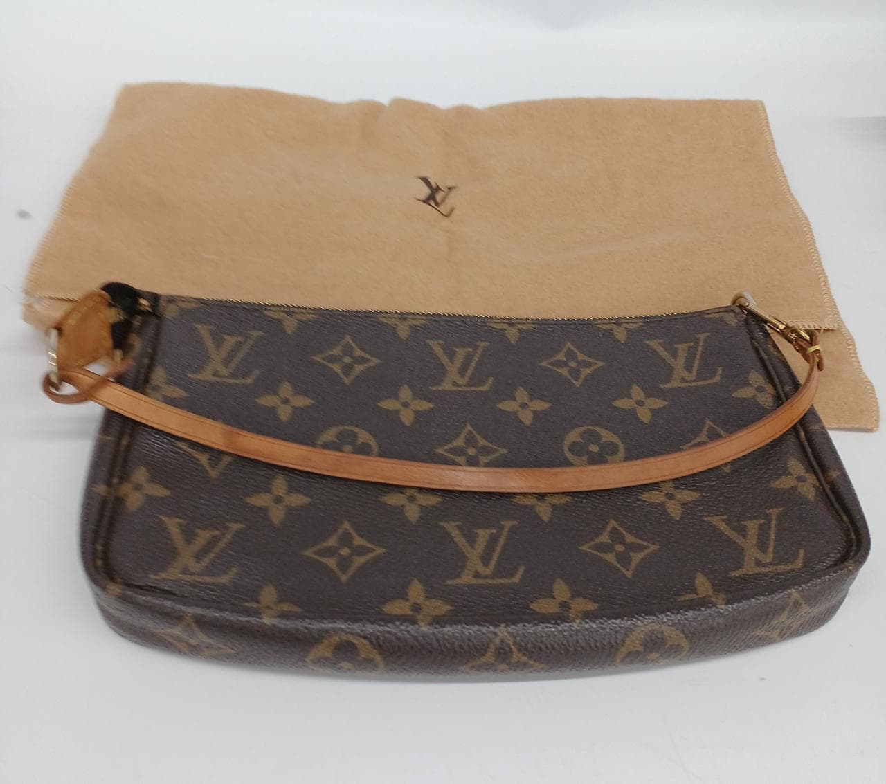 Pochette Accessoires M51980 9