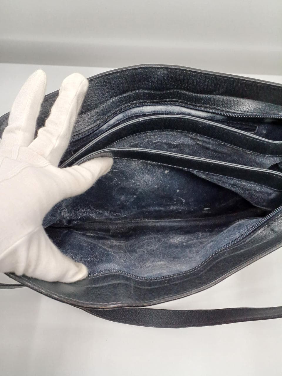 Shelley Line Shoulder Bag 14.02.013 14