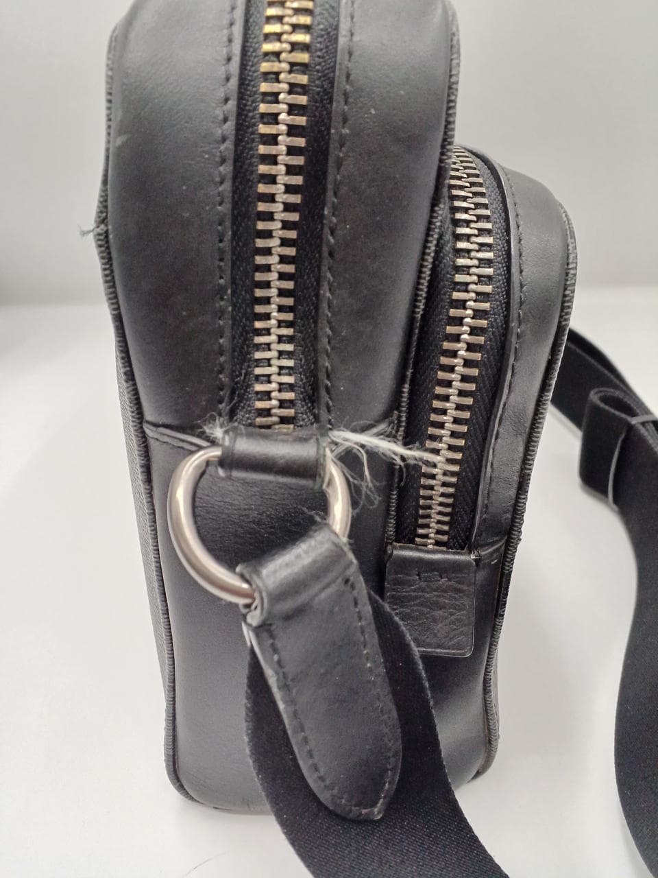 Signature Shoulder Bag L2080-91485 3