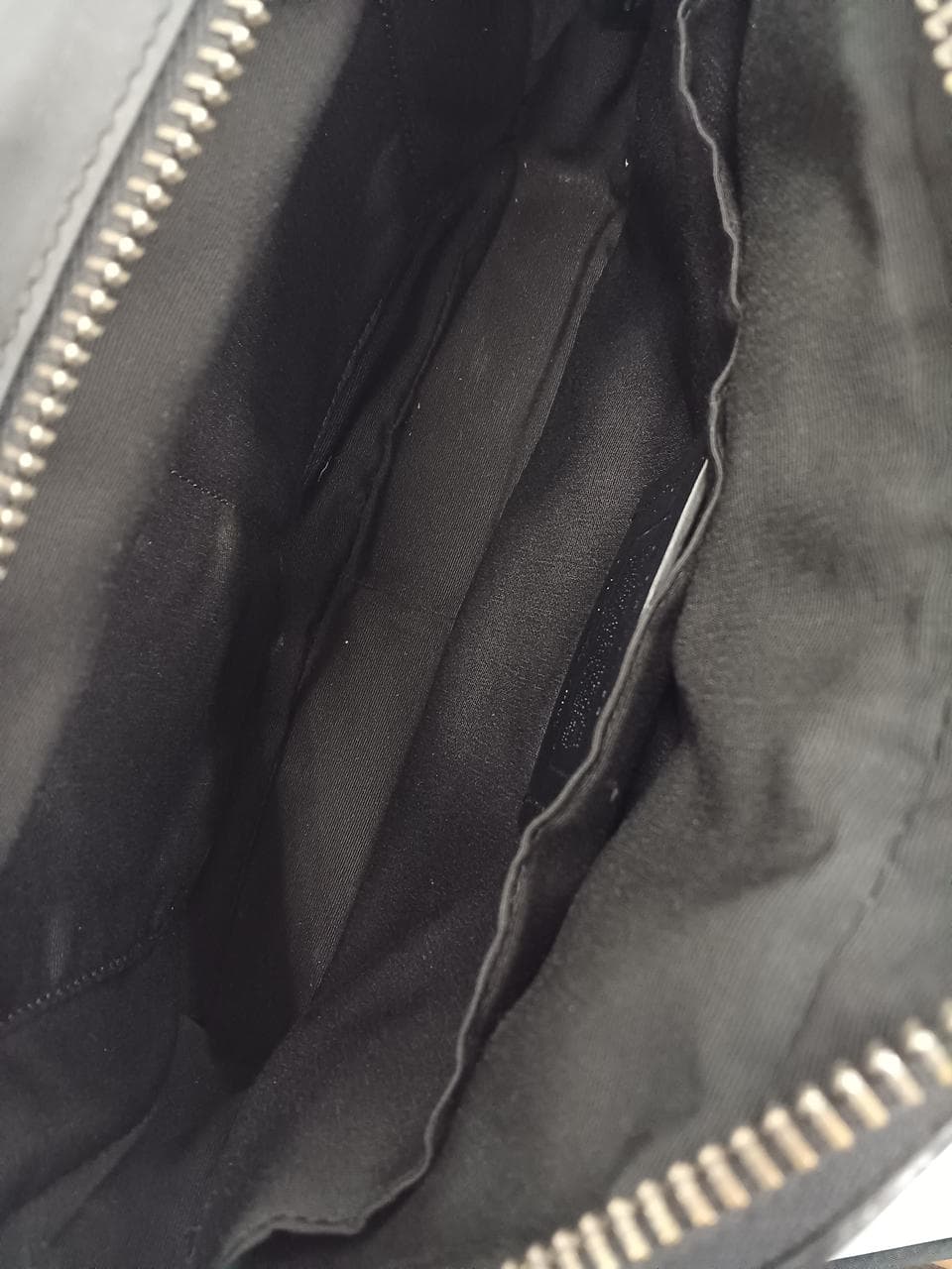 Signature Shoulder Bag L2080-91485 7