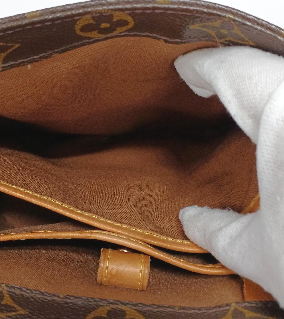 Monogram Vavin PM M51172 11