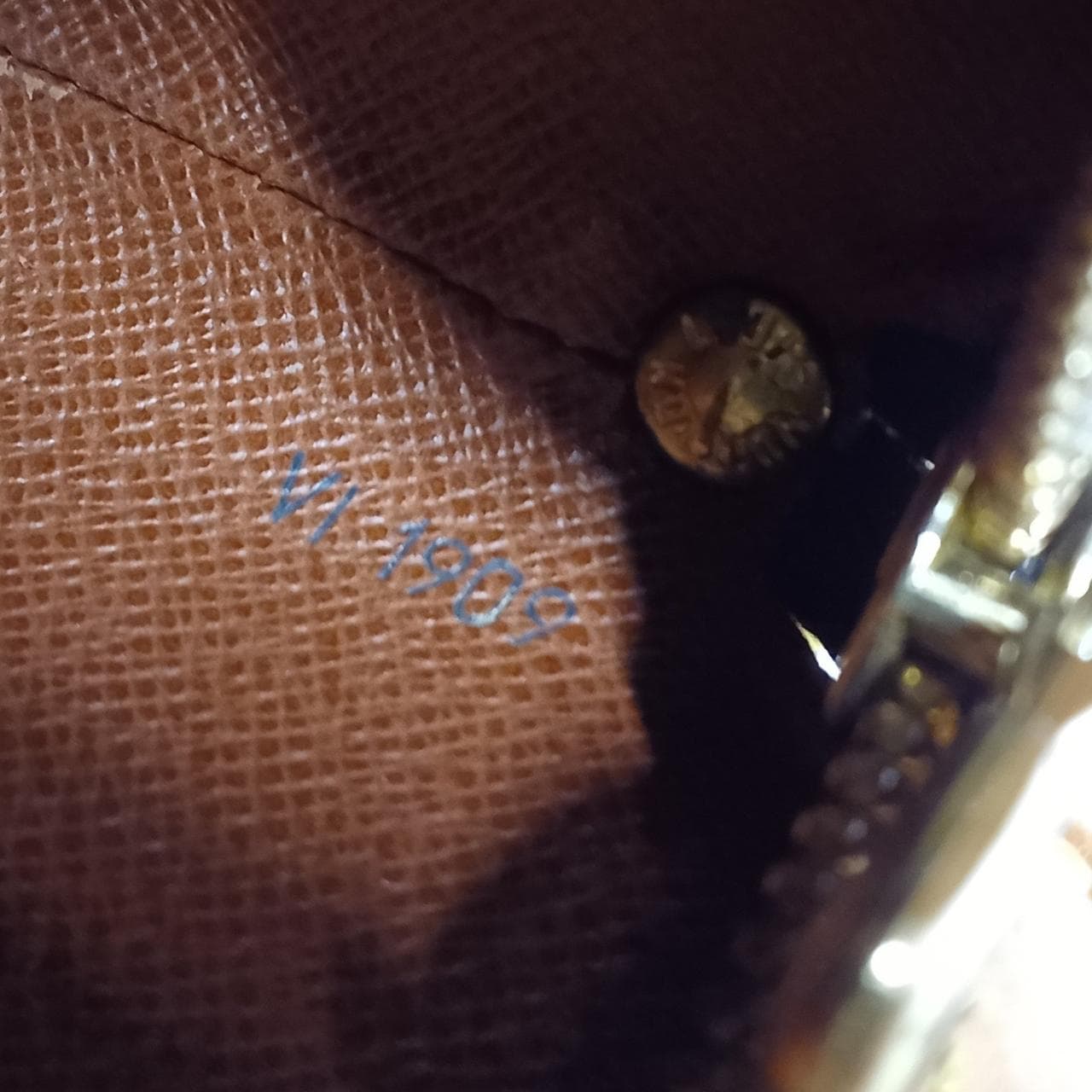 Monogram Shoulder Bag 6061 IA 10