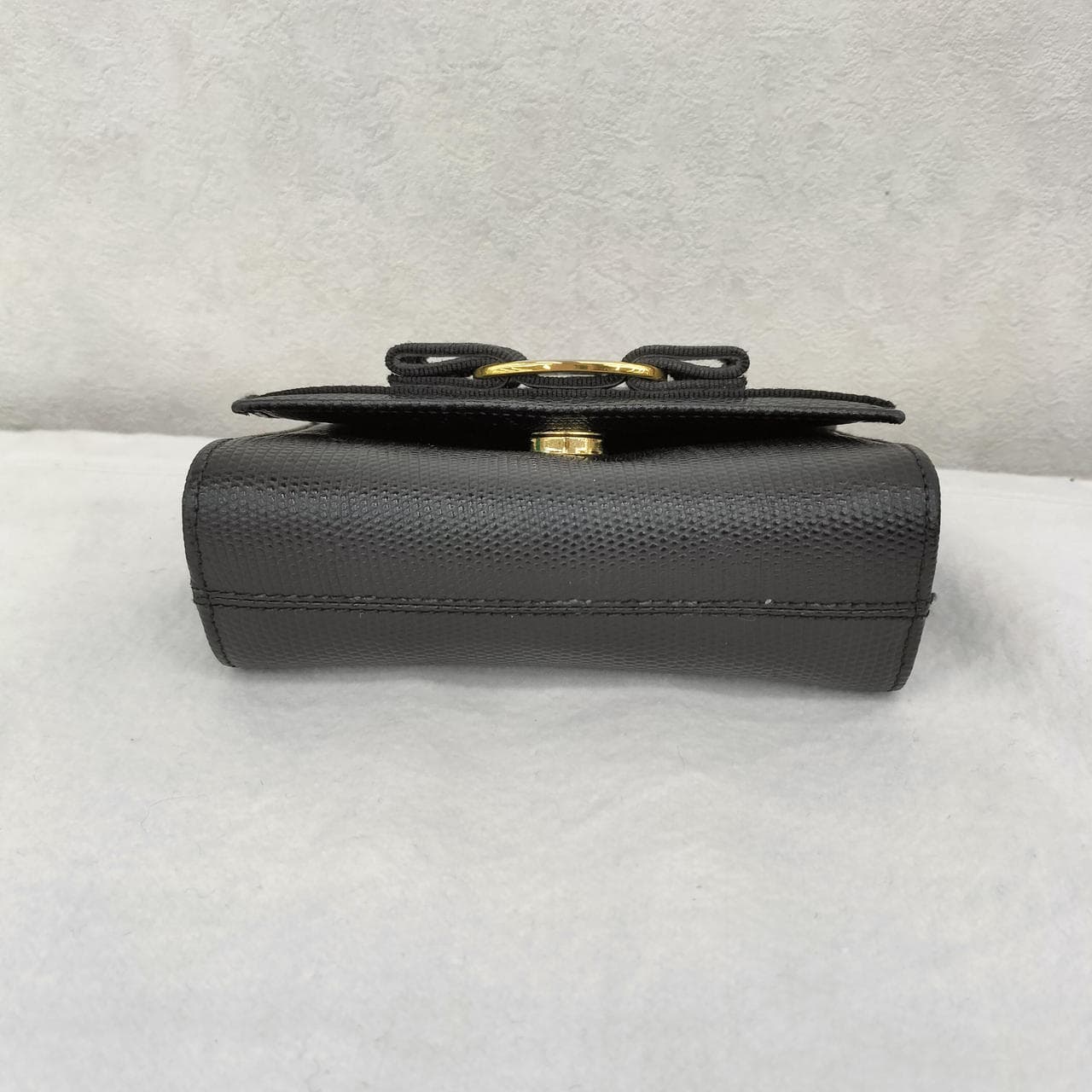 Valaribbon Chain Bag AQ-213202 5
