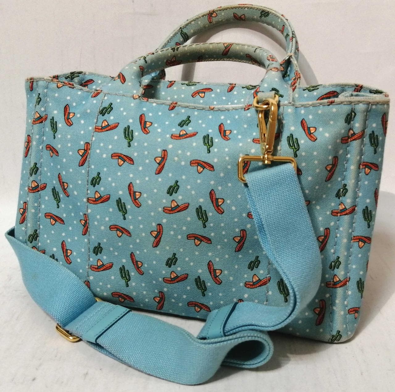 CANAPA tote bag with signs of use 2
