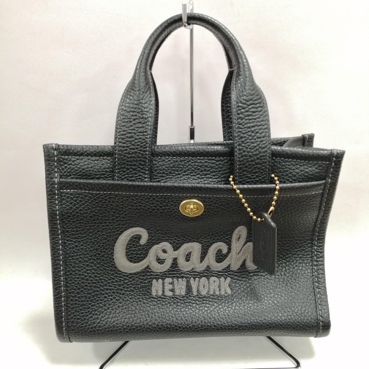 Cargo Tote 26 Black CAM66