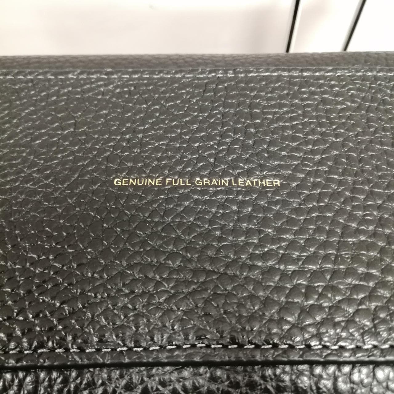 Cargo Tote 26 Black CAM66 17