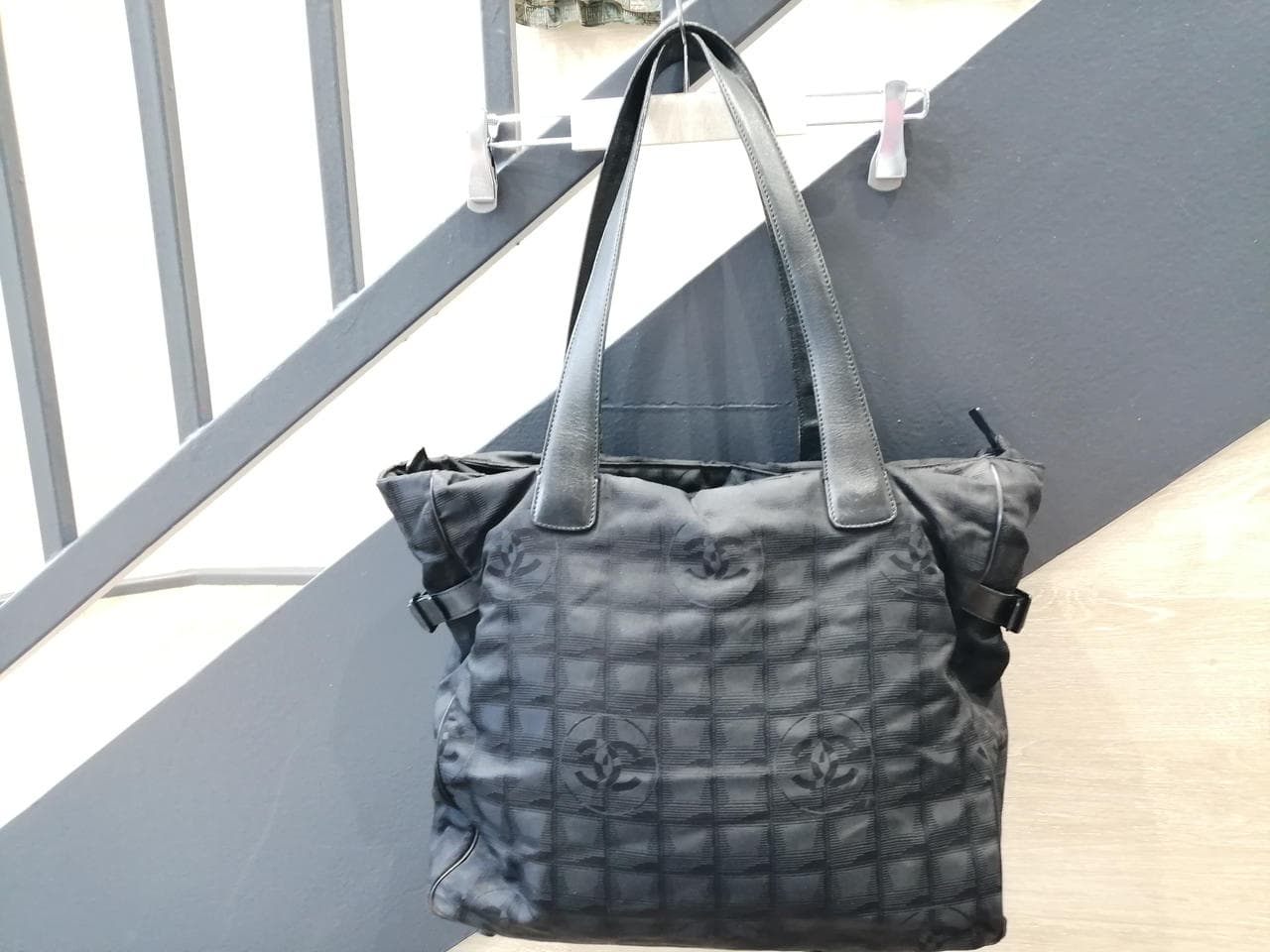 Neutral Travel Line BLK 6455265 2