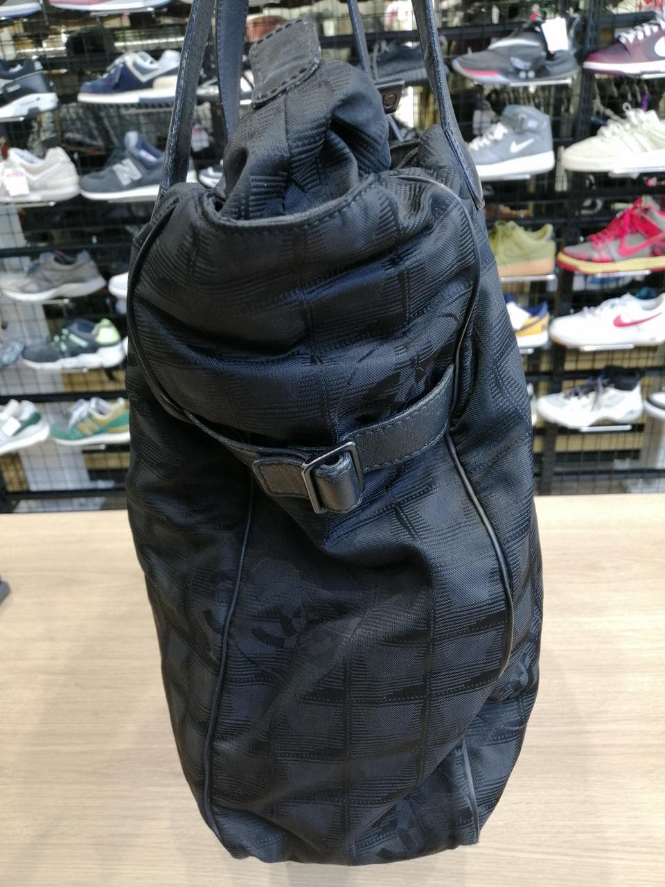 Neutral Travel Line BLK 6455265 3