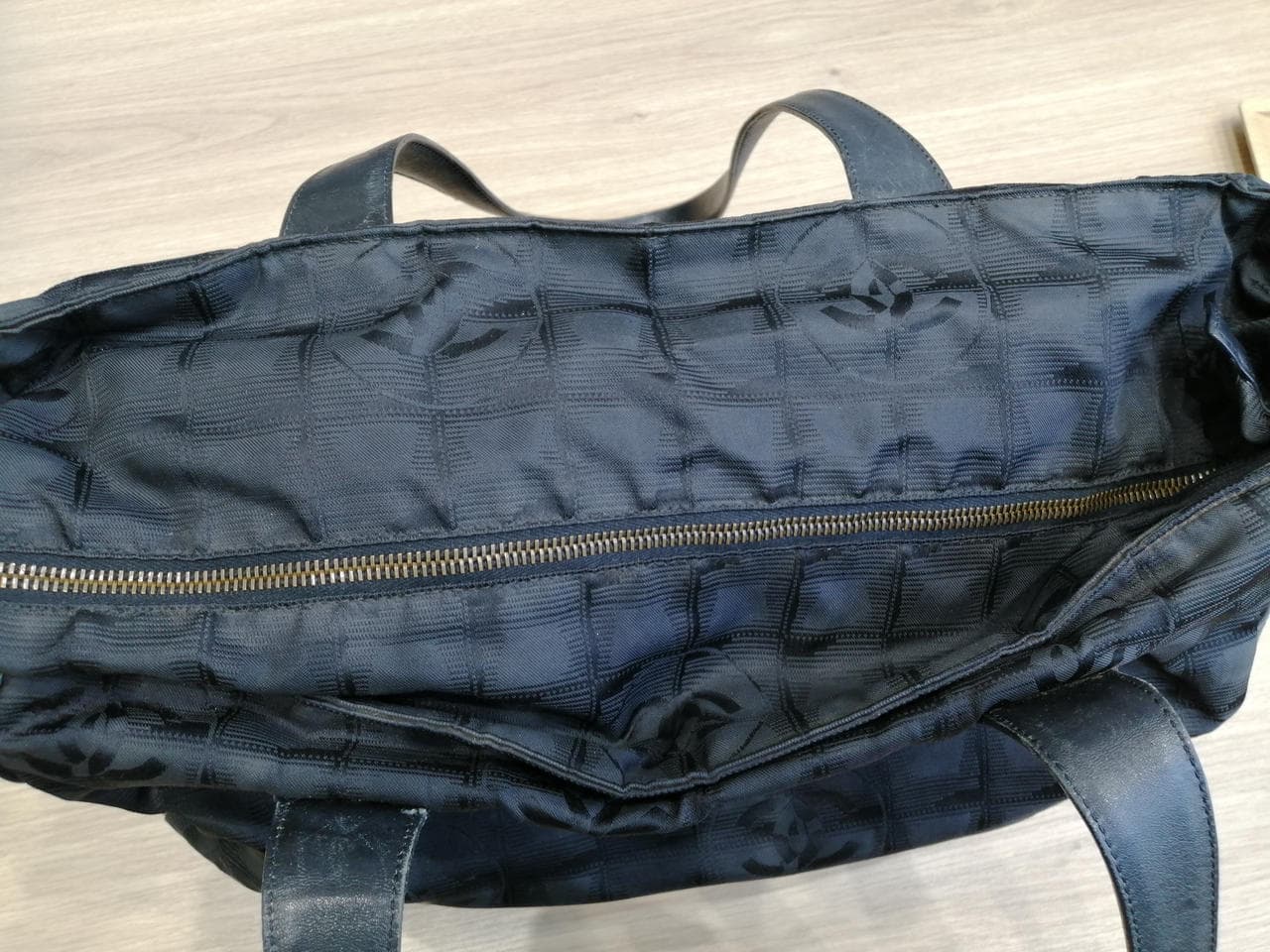 Neutral Travel Line BLK 6455265 5