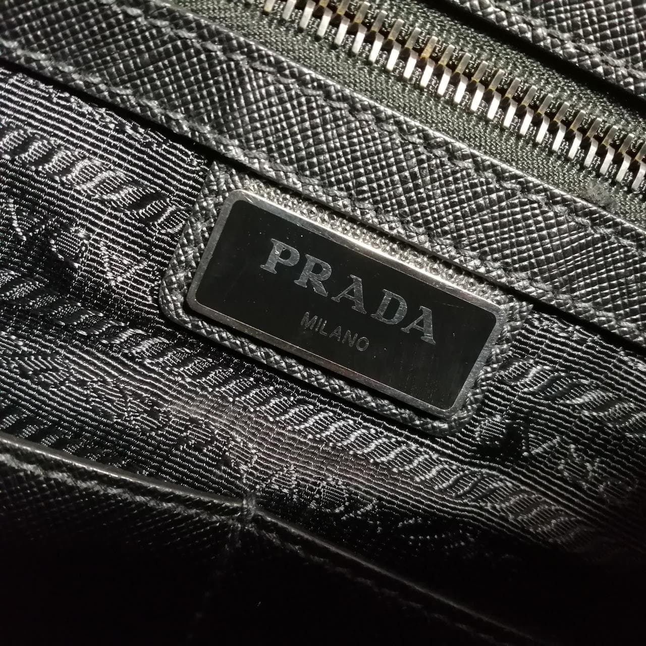 Tote bag BLK/250/handle deterioration and corner wear 6