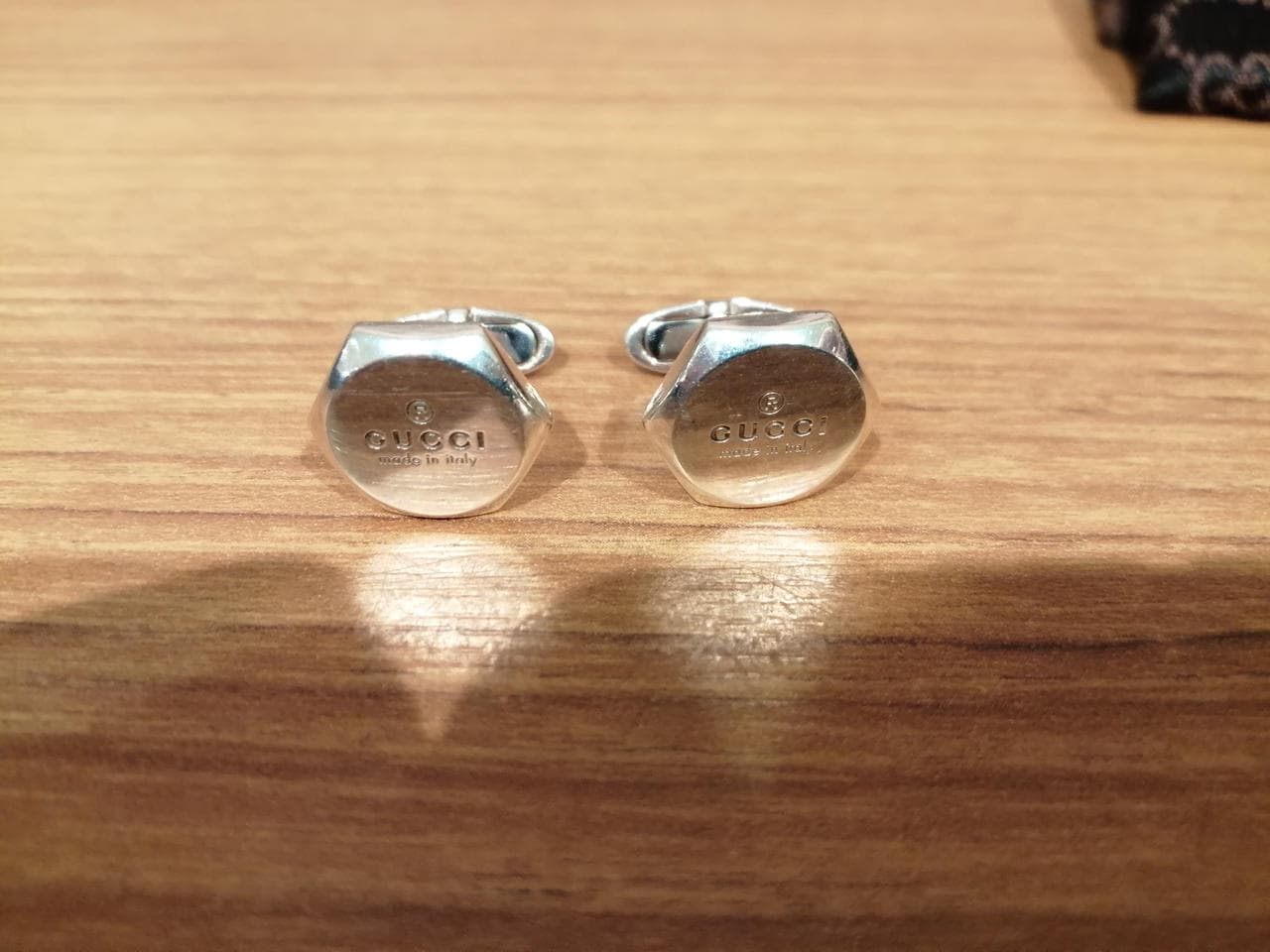 Cufflinks with silver box