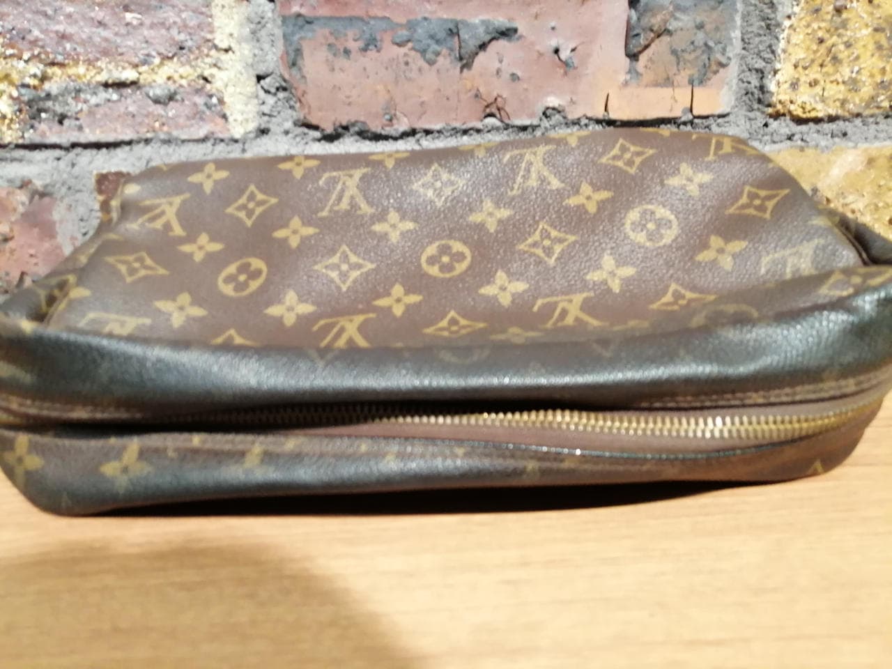 True Stowlet Monogram 3