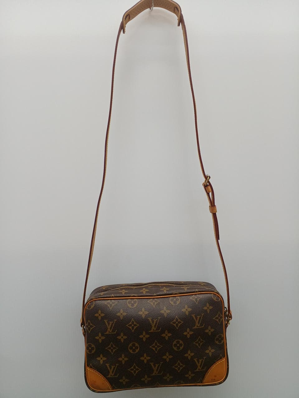 Monogram Trocadero 27 M51274 4