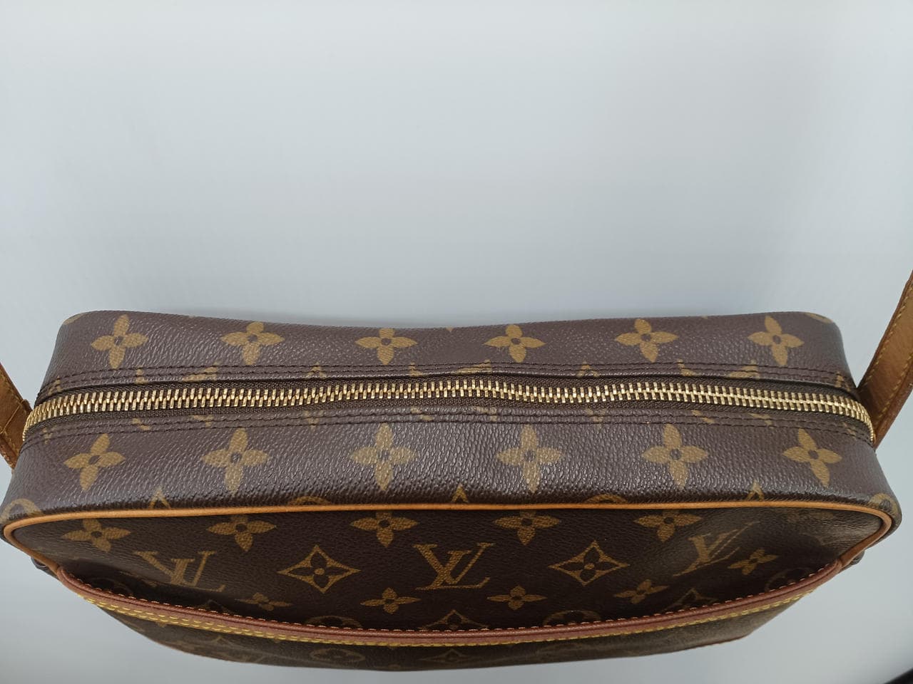 Monogram Trocadero 27 M51274 8